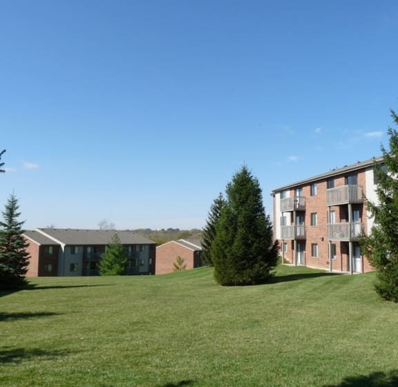 Apartments in Dayton, OH Fox Run Home